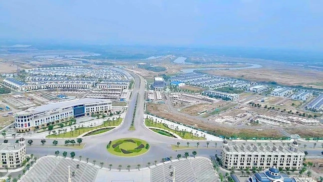Hỏi thẳng: 'Cởi trói' tín dụng cho bất động sản, tại sao không? Hỏi thẳng: 'Cởi trói' tín dụng cho bất động sản, tại sao không?