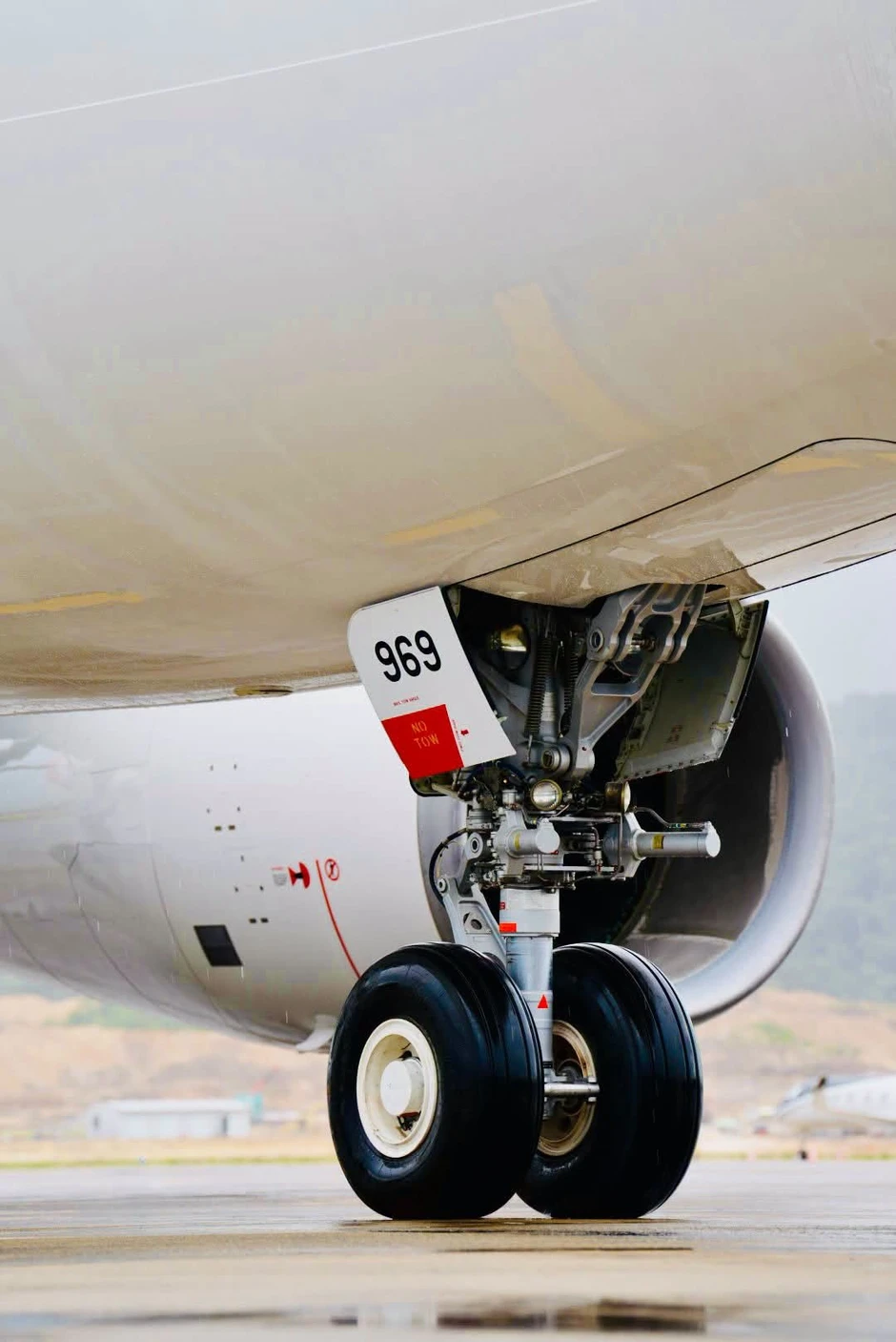 Hôm nay - 22/9, sân bay Phú Quốc thực hiện nghi thức phun vòi rồng đón 1 máy bay đặc biệt, lần đầu tiên có mặt tại đảo Ngọc Hôm nay - 22/9, sân bay Phú Quốc thực hiện nghi thức phun vòi rồng đón 1 máy bay đặc biệt, lần đầu tiên có mặt tại đảo Ngọc