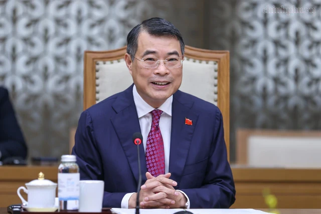 Hôm nay, VN thực hiện nghi thức đặc biệt, FTSE Russell, 2 tập đoàn quản lý 25.000 tỷ USD sẽ cùng tham gia Hôm nay, VN thực hiện nghi thức đặc biệt, FTSE Russell, 2 tập đoàn quản lý 25.000 tỷ USD sẽ cùng tham gia