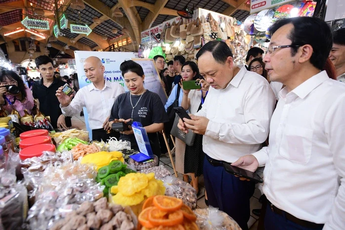 Hơn 1,3 triệu lượt khách hàng tạm dừng, hủy giao dịch chuyển tiền sau khi nhận cảnh báo này Hơn 1,3 triệu lượt khách hàng tạm dừng, hủy giao dịch chuyển tiền sau khi nhận cảnh báo này
