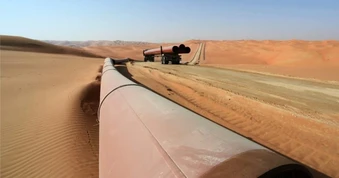 Hormuz tê liệt, lối thoát nào cho dầu mỏ vùng Vịnh?