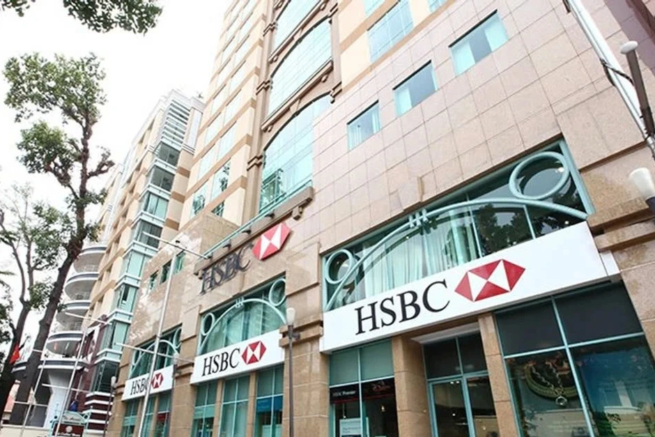 HSBC Việt Nam báo lãi thấp nhất 4 năm, thù lao nhân viên cao bất ngờ HSBC Việt Nam báo lãi thấp nhất 4 năm, thù lao nhân viên cao bất ngờ