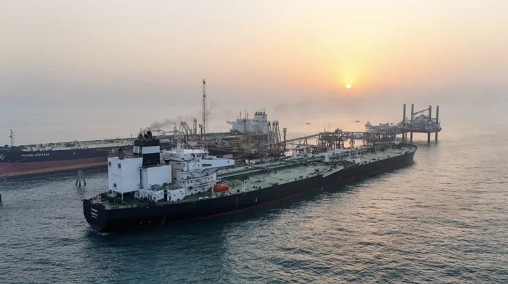IEA sẽ tung ra thị trường 400 triệu thùng dầu từ kho dự trữ khẩn cấp IEA sẽ tung ra thị trường 400 triệu thùng dầu từ kho dự trữ khẩn cấp