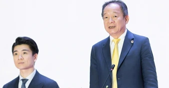 Khối ngoại bất ngờ gom mạnh cổ phiếu nhà bầu Hiển