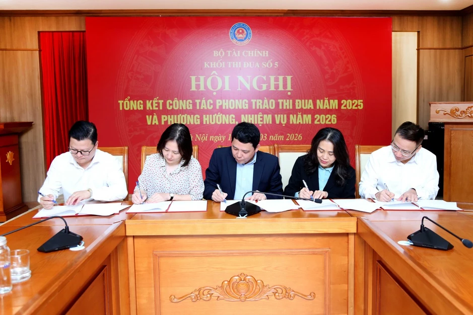 Khối Thi đua số 5 của Bộ Tài chính phát động và ký giao ước thi đua năm 2026 Khối Thi đua số 5 của Bộ Tài chính phát động và ký giao ước thi đua năm 2026