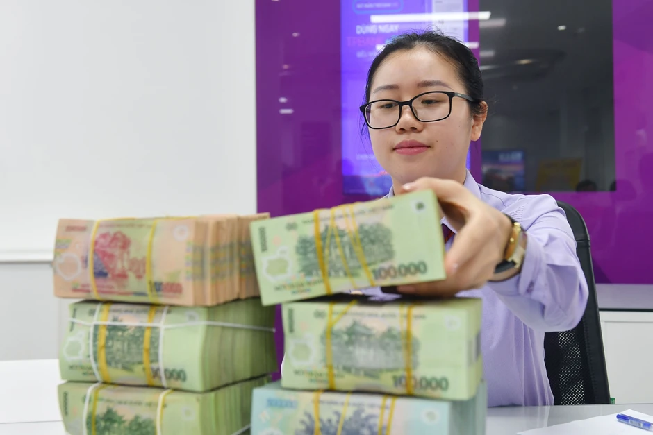 Lãi suất cho vay bình quân lên 10,7%/năm, dự báo khó giảm