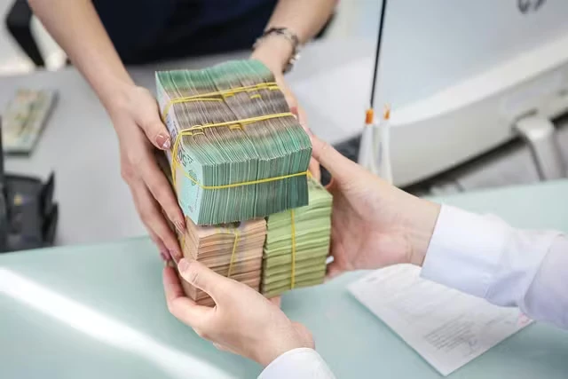 Lãi suất cho vay tăng rất mạnh, điều gì đang xảy ra? Lãi suất cho vay tăng rất mạnh, điều gì đang xảy ra?
