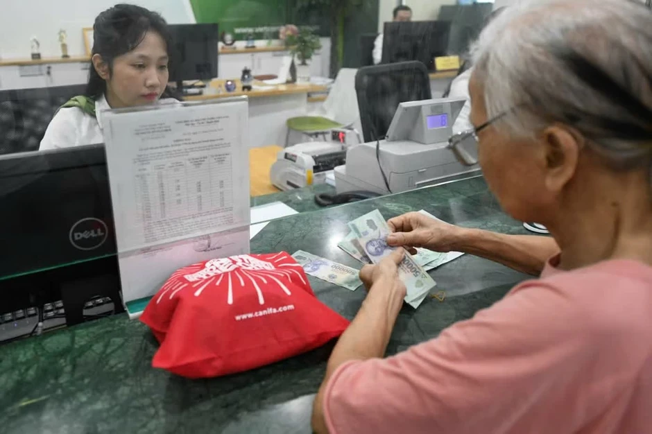 Lãi suất huy động tiếp tục giảm Lãi suất huy động tiếp tục giảm