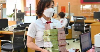 Lãi suất lên đến 9,4%/năm: Có 1 tỷ, gửi ở đâu nhận về gần trăm triệu đồng?