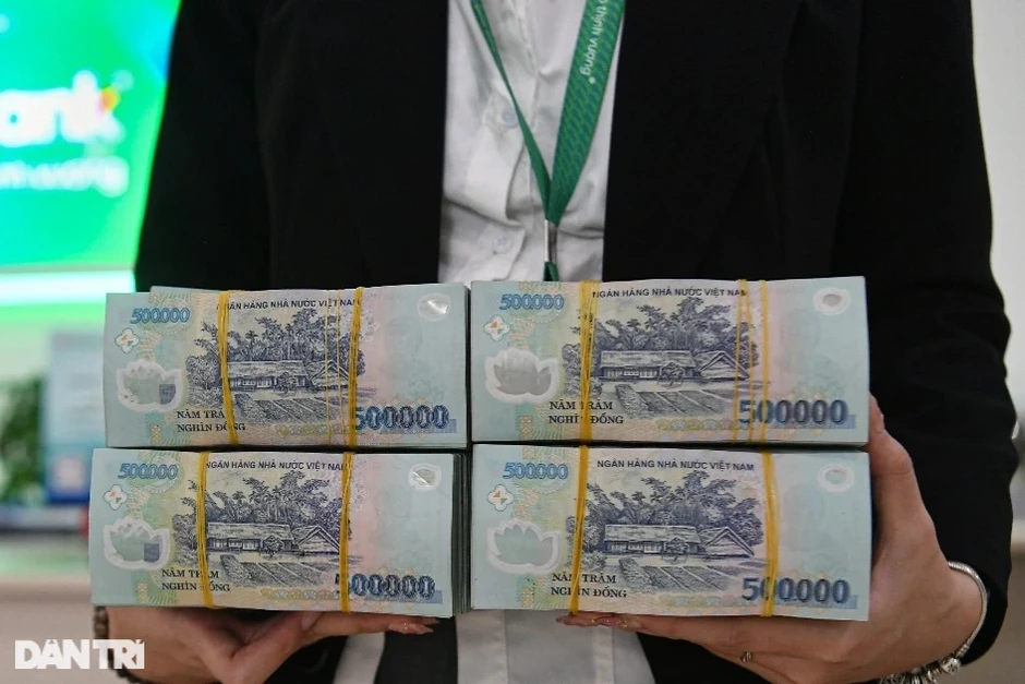 Lãi suất liên ngân hàng tăng mạnh trong một tuần Lãi suất liên ngân hàng tăng mạnh trong một tuần