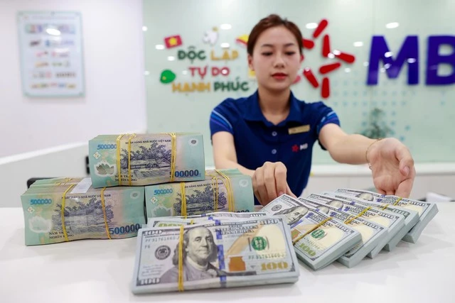 Lãi suất ngân hàng 8/10 tại Agribank, Vietcombank, BIDV, VietinBank, VPBank, MB, Techcombank, Sacombank, HDBank,... Lãi suất ngân hàng 8/10 tại Agribank, Vietcombank, BIDV, VietinBank, VPBank, MB, Techcombank, Sacombank, HDBank,...