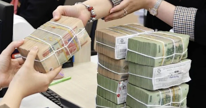 Lãi suất ngân hàng đầu tháng 7 thế nào? Lãi suất ngân hàng đầu tháng 7 thế nào?
