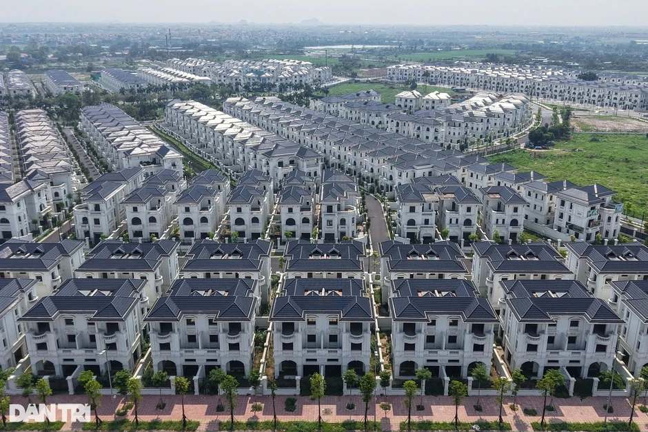 Lãi suất thả nổi trên 14%/năm, ngân hàng giảm cho vay mua nhà Lãi suất thả nổi trên 14%/năm, ngân hàng giảm cho vay mua nhà