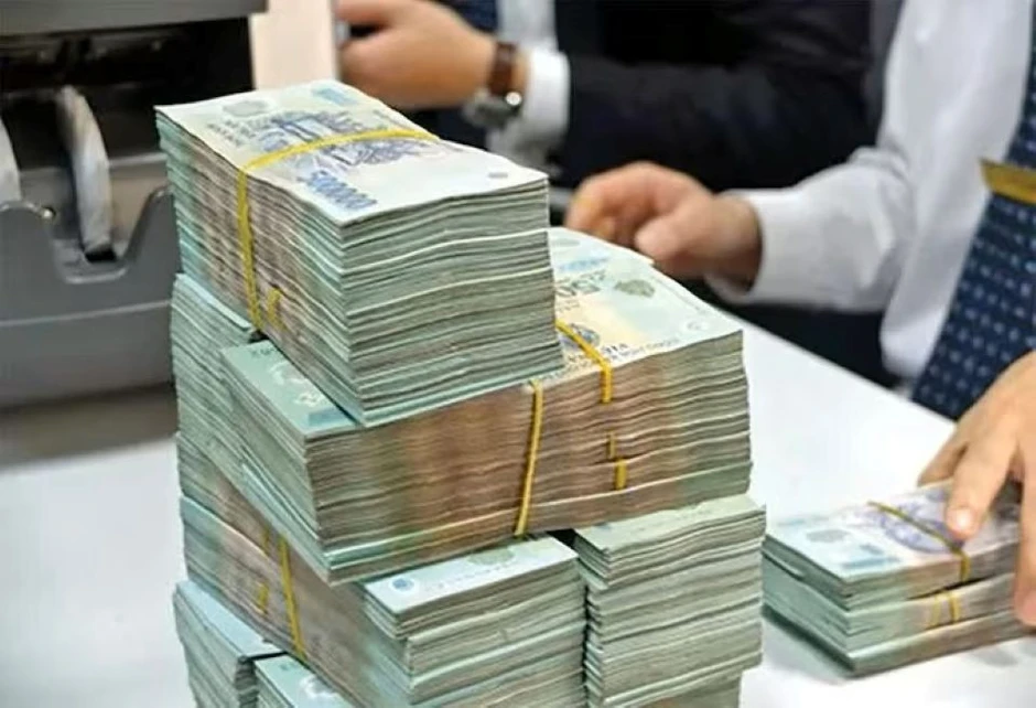 Lãi vay cao, cảnh báo nguy cơ nợ xấu tăng