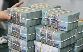 Loạt ngân hàng VPBank, Techcombank, ACB,... tăng lãi suất cơ sở, lãi suất tham chiếu