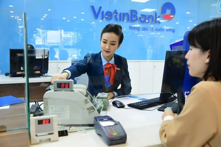 Lợi nhuận VietinBank bất ngờ áp sát Vietcombank Lợi nhuận VietinBank bất ngờ áp sát Vietcombank
