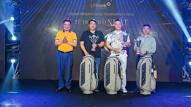 LPBank nâng tầm trải nghiệm khách hàng Priority qua chuỗi giải Golf Tournament LPBank nâng tầm trải nghiệm khách hàng Priority qua chuỗi giải Golf Tournament