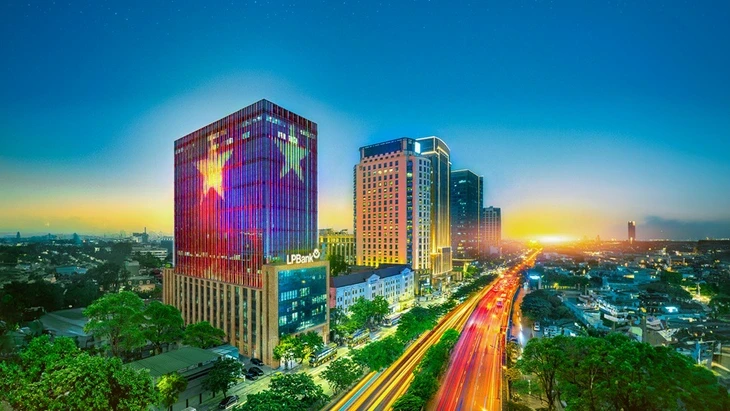 LPBank trình phương án chia cổ tức bằng tiền mặt 30% LPBank trình phương án chia cổ tức bằng tiền mặt 30%
