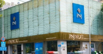 Mất hơn 60% kể từ biến cố kim cương, cổ phiếu PNJ tiếp tục chạm sàn