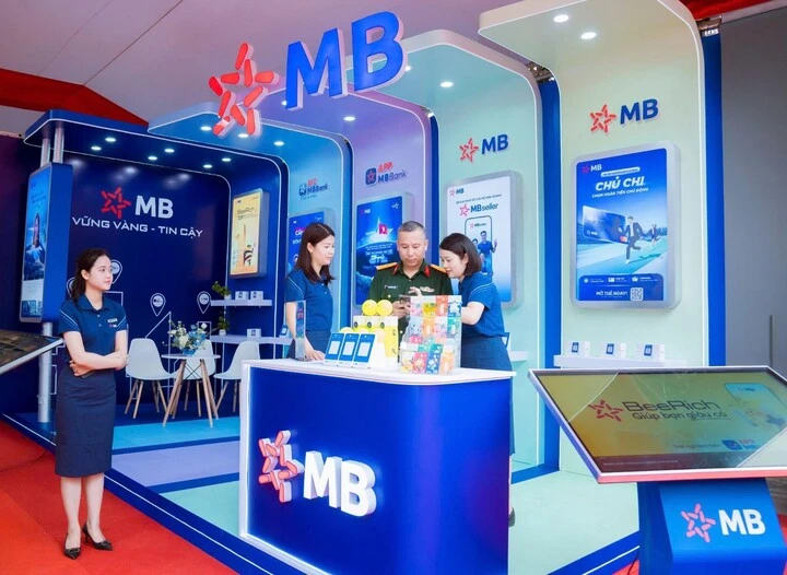 MB cùng doanh nghiệp quân đội thúc đẩy chuyển đổi số và phát triển bền vững