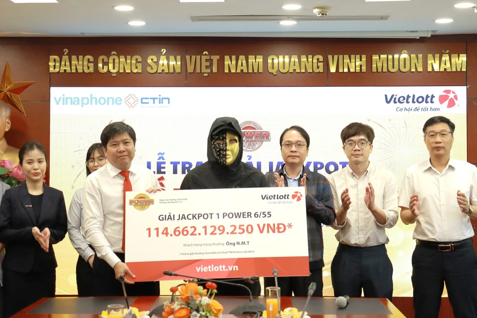 Một người trúng Vietlott 114 tỷ đồng Một người trúng Vietlott 114 tỷ đồng