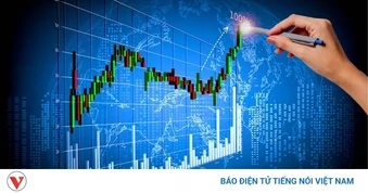 Một số cổ phiếu cần quan tâm 10/7: Cơ hội đầu tư tiềm năng với CSV, VRE, CII, DXG