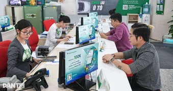 Ngân hàng cấp tập mở công ty bảo hiểm