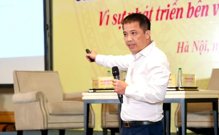Ngân hàng đồng hành cùng doanh nghiệp vừa và nhỏ Ngân hàng đồng hành cùng doanh nghiệp vừa và nhỏ