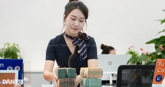 Ngân hàng đua hạ lãi vay mua nhà, người đầu tư vẫn sợ "bẫy" thả nổi