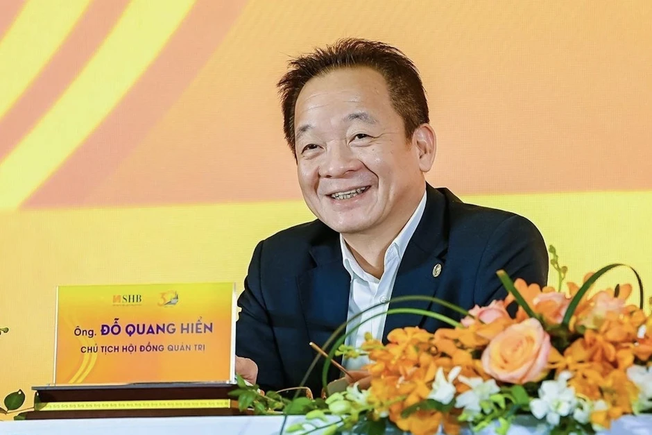 Ngân hàng nhà bầu Hiển muốn tăng 3.370 tỷ đồng vốn, những ai góp tiền? Ngân hàng nhà bầu Hiển muốn tăng 3.370 tỷ đồng vốn, những ai góp tiền?