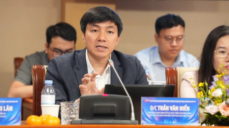 Ngành ngân hàng: "Huyết mạch" thúc đẩy tăng trưởng trong bối cảnh mới Ngành ngân hàng: "Huyết mạch" thúc đẩy tăng trưởng trong bối cảnh mới