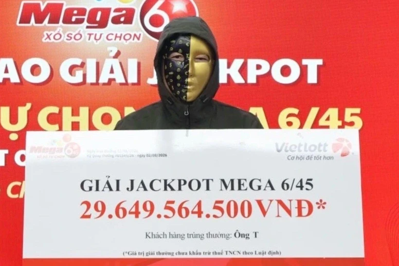 Ngồi uống cà phê mua vé dạo, cựu quân nhân trúng số gần 30 tỷ đồng