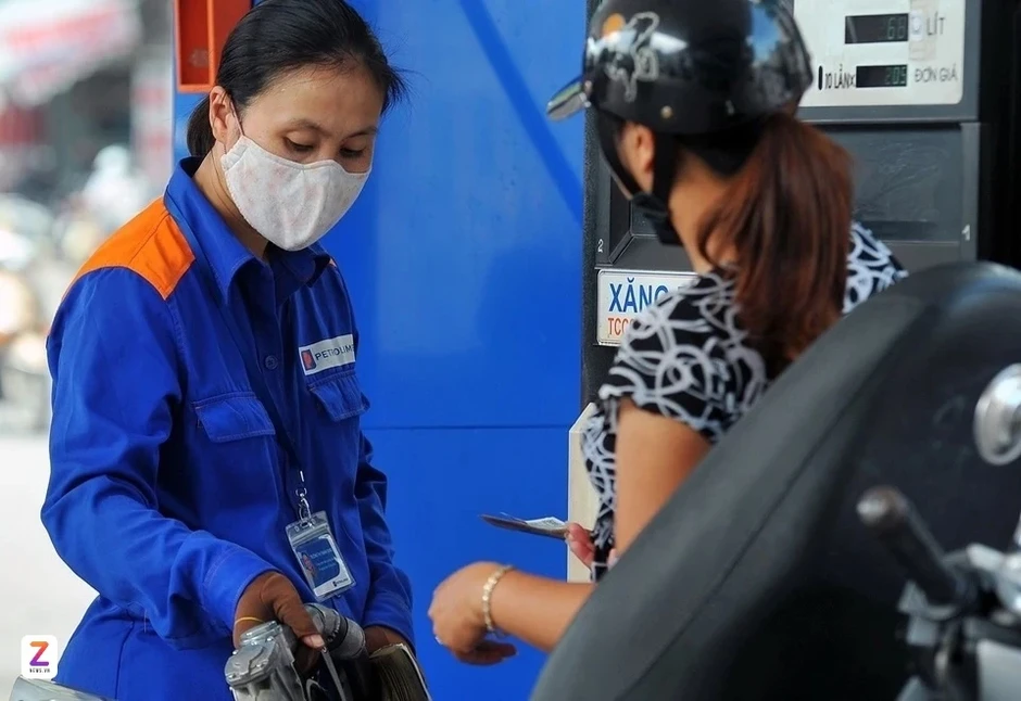 Nhà bán lẻ xăng dầu lớn nhất Việt Nam đặt mục tiêu doanh thu kỷ lục Nhà bán lẻ xăng dầu lớn nhất Việt Nam đặt mục tiêu doanh thu kỷ lục