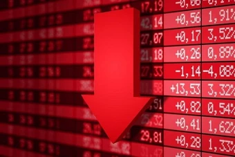 Nhà đầu tư bán tháo, VN-Index 'bốc hơi' 115 điểm