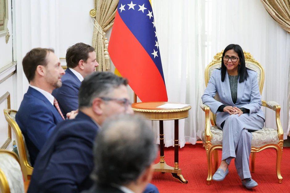 Nhà đầu tư đổ xô đến Venezuela tìm cơ hội Nhà đầu tư đổ xô đến Venezuela tìm cơ hội