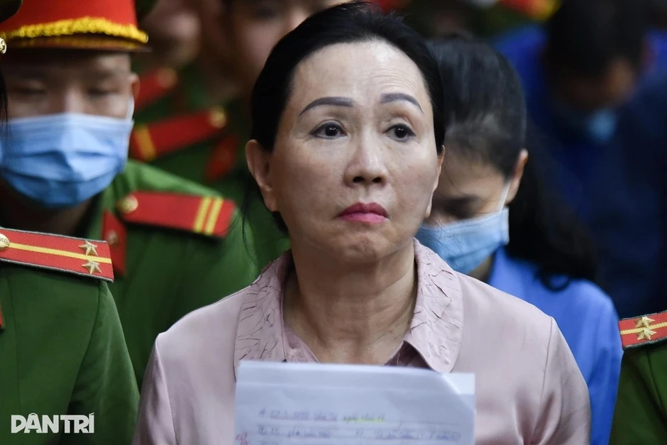 Nhà máy nông sản hơn 1.000 tỷ đồng liên quan bà Trương Mỹ Lan bị rao bán Nhà máy nông sản hơn 1.000 tỷ đồng liên quan bà Trương Mỹ Lan bị rao bán