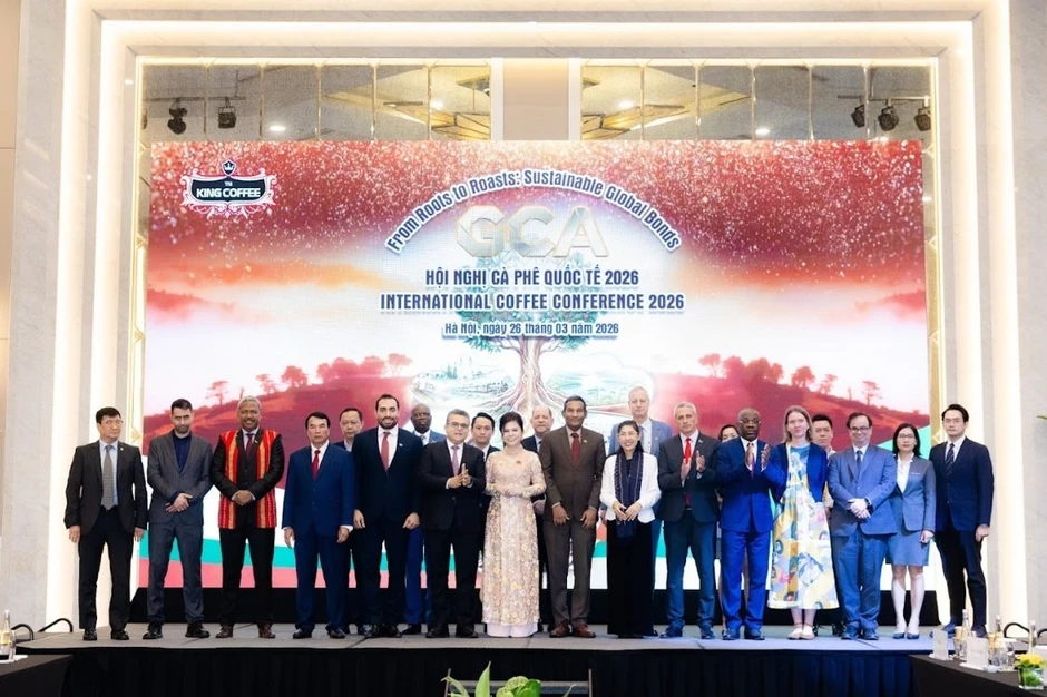 Nóng: Hình ảnh mới nhất của bà Lê Hoàng Diệp Thảo Nóng: Hình ảnh mới nhất của bà Lê Hoàng Diệp Thảo