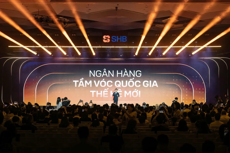 Ông Đỗ Quang Hiển: “Cô gái đẹp” SHB vẫn đang chọn “chàng rể” phù hợp Ông Đỗ Quang Hiển: “Cô gái đẹp” SHB vẫn đang chọn “chàng rể” phù hợp