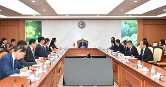 'Ông lớn' Samsung dự kiến rót thêm 1 tỷ USD vào Việt Nam trong năm nay, Bộ trưởng Bộ Tài chính đưa ra cam kết