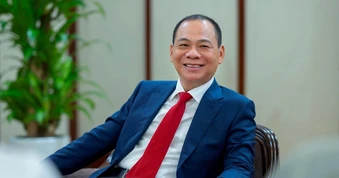 Ông Phạm Nhật Vượng lộ diện tại LPBank, cổ phiếu LPB tăng trần