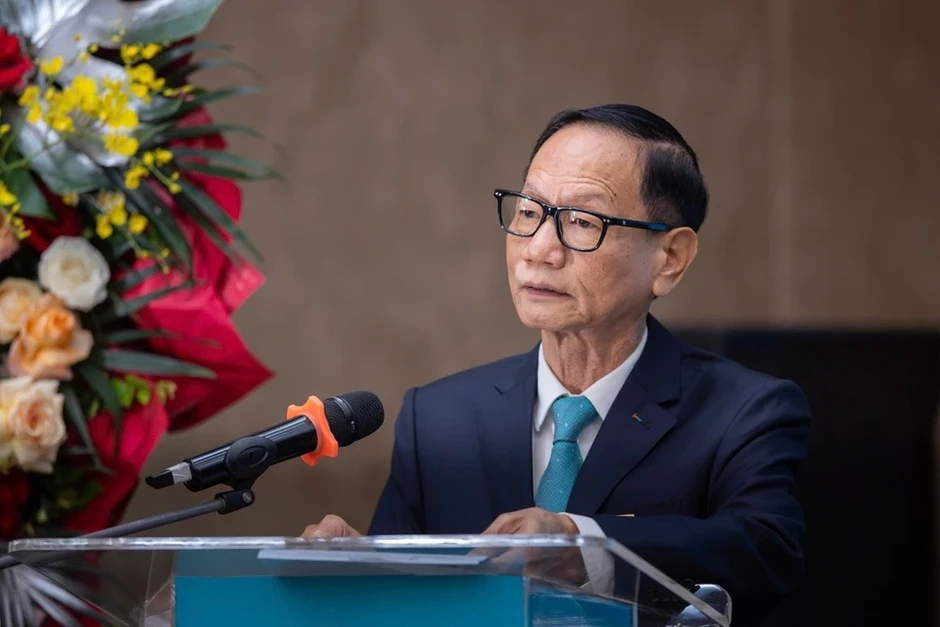 Ông Vũ Văn Tiền: Tôi không chịu nổi, phải quay lại làm Chủ tịch ABBank Ông Vũ Văn Tiền: Tôi không chịu nổi, phải quay lại làm Chủ tịch ABBank