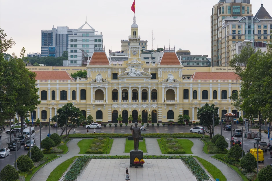 PGS.TS Trần Hoàng Ngân: TP.HCM có thể tăng trưởng 2 con số liên tục 20 năm PGS.TS Trần Hoàng Ngân: TP.HCM có thể tăng trưởng 2 con số liên tục 20 năm