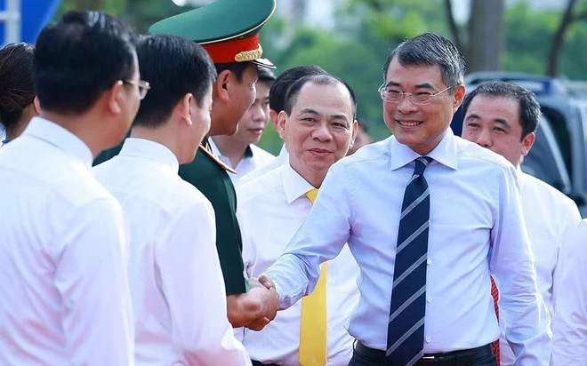 Phá kỷ lục: Hơn 34 tỷ USD đổ về Việt Nam, Singapore, Hàn Quốc, Nhật Bản có đóng góp lớn Phá kỷ lục: Hơn 34 tỷ USD đổ về Việt Nam, Singapore, Hàn Quốc, Nhật Bản có đóng góp lớn