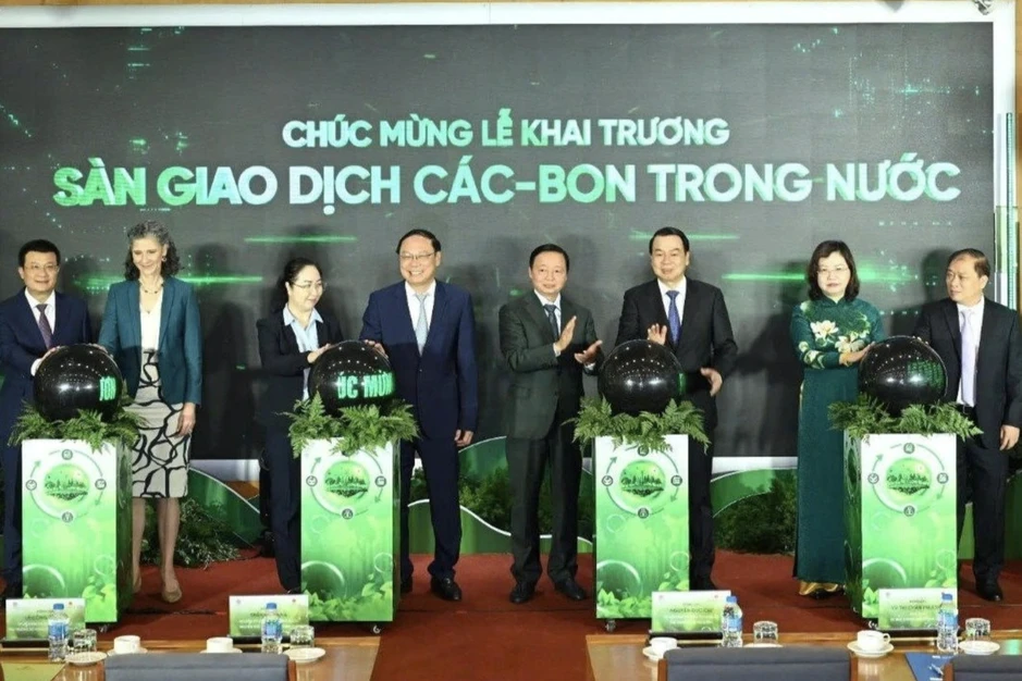 Phiên đầu tiên của sàn carbon Việt Nam: Giá mua, bán ra sao? Phiên đầu tiên của sàn carbon Việt Nam: Giá mua, bán ra sao?