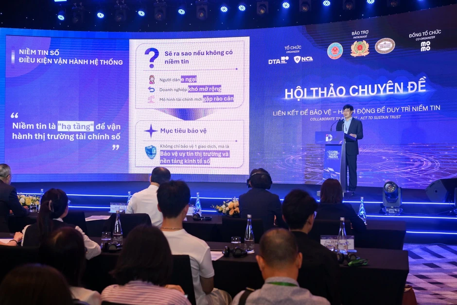 Phó Cục trưởng A05: Lừa đảo trực tuyến vô cùng tinh vi, thiệt hại 8.000 tỷ có thể chỉ là phần nhỏ so với thực tế Phó Cục trưởng A05: Lừa đảo trực tuyến vô cùng tinh vi, thiệt hại 8.000 tỷ có thể chỉ là phần nhỏ so với thực tế