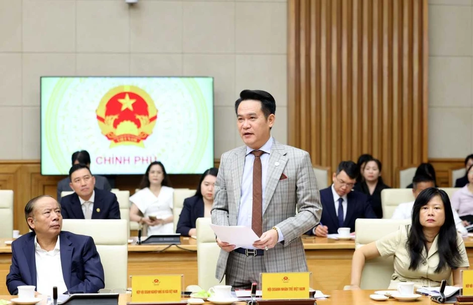 Phó Thủ tướng: Xử lý đến cùng các vướng mắc, không đẩy doanh nghiệp đi vòng Phó Thủ tướng: Xử lý đến cùng các vướng mắc, không đẩy doanh nghiệp đi vòng