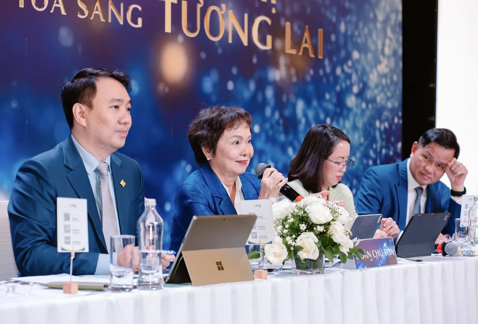PNJ muốn làm thêm mảng cầm đồ