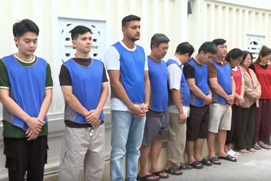 PNJ nói gì khi P-Lab liên quan vụ buôn lậu 28.000 viên kim cương? PNJ nói gì khi P-Lab liên quan vụ buôn lậu 28.000 viên kim cương?