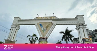 Sacombank thông báo 'siết' tài sản đảm bảo của một 'đại gia' địa ốc