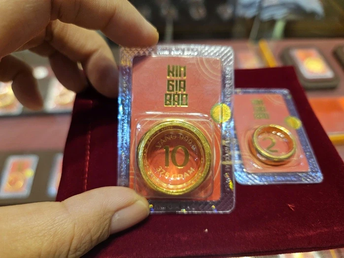 Sáng 18-6, giá vàng miếng SJC, vàng nhẫn đảo chiều giảm trở lại